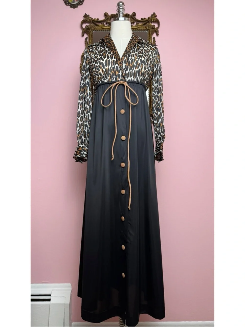 Vanity Fair Leopard Print Vintage 60s Hostess Dress Collar Nightgown Petite - Picture 1 of 6